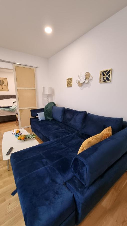 Place 4 U Studio Center Задар Екстериор снимка
