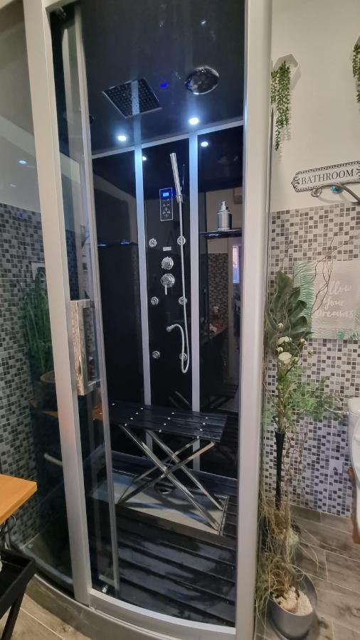Place 4 U Studio Center Задар Екстериор снимка